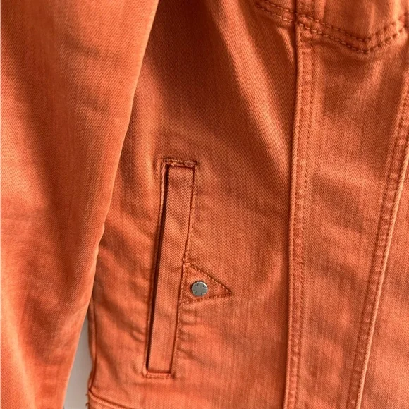 LIVERPOOL CLASSIC BUTTON DOWN JEAN JACKET WITH POCKETS ORANGE RUST SIZE: M - Picture 7 of 16